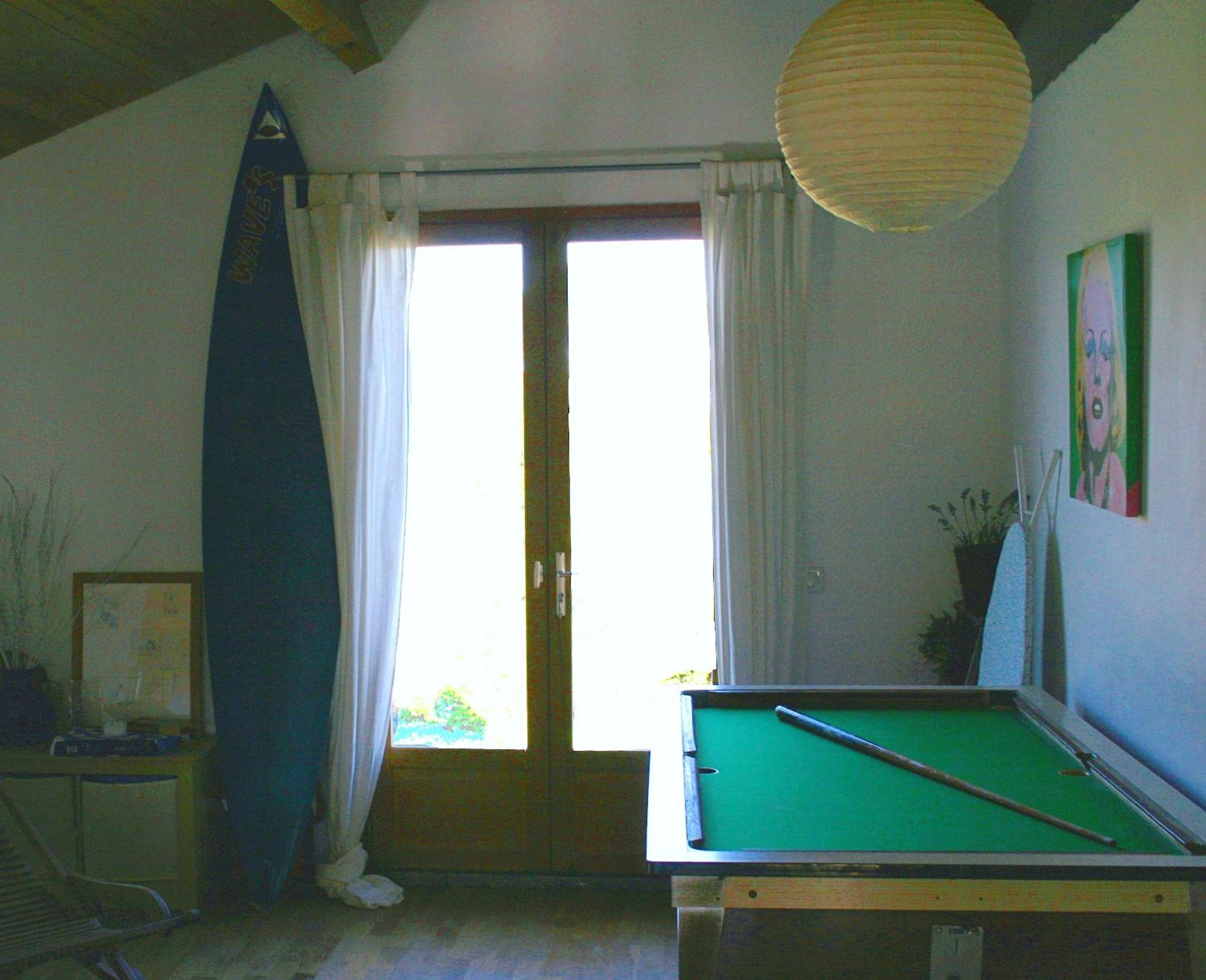 شقة Izpi Urdin Holistic Surfhouse سان جان دو لوز المظهر الخارجي الصورة
